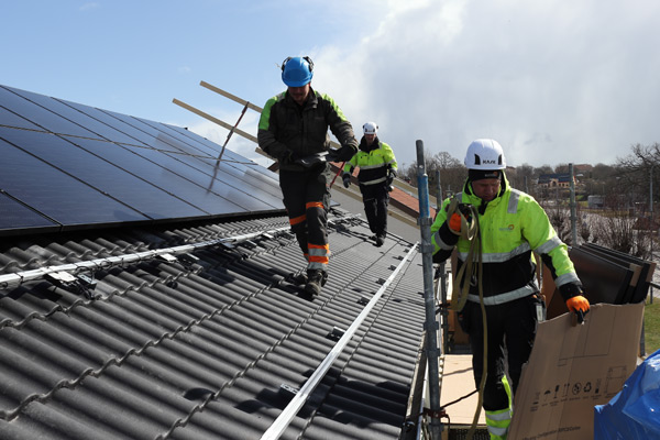 Solpaneler på Karlskronavägen 19